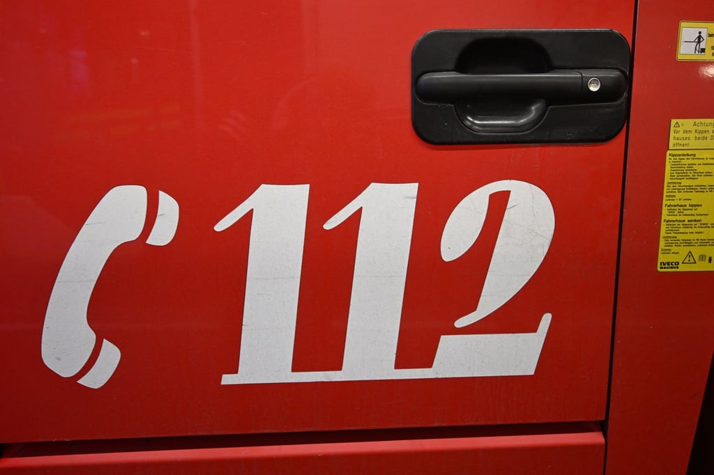 Frau-erleidet-bei-Wohnungsbrand-erhebliche-Verbrennungen