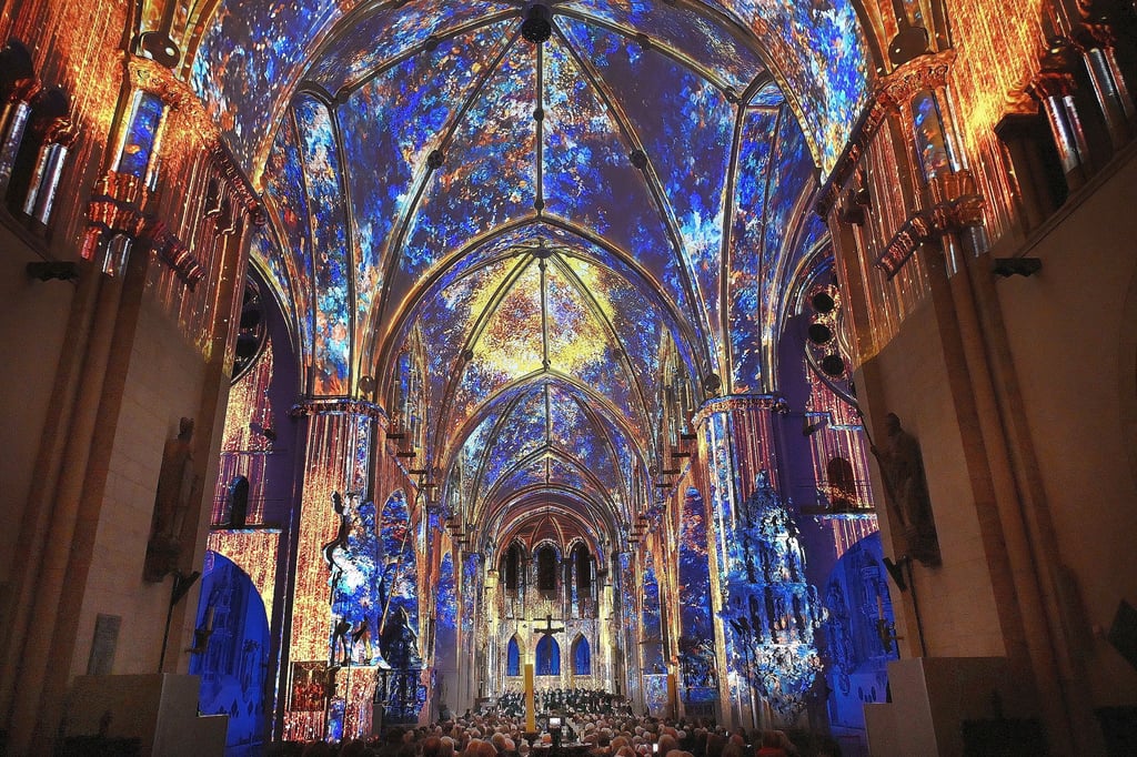 Wie eine Leinwand aus Sandstein Menschen begeistert