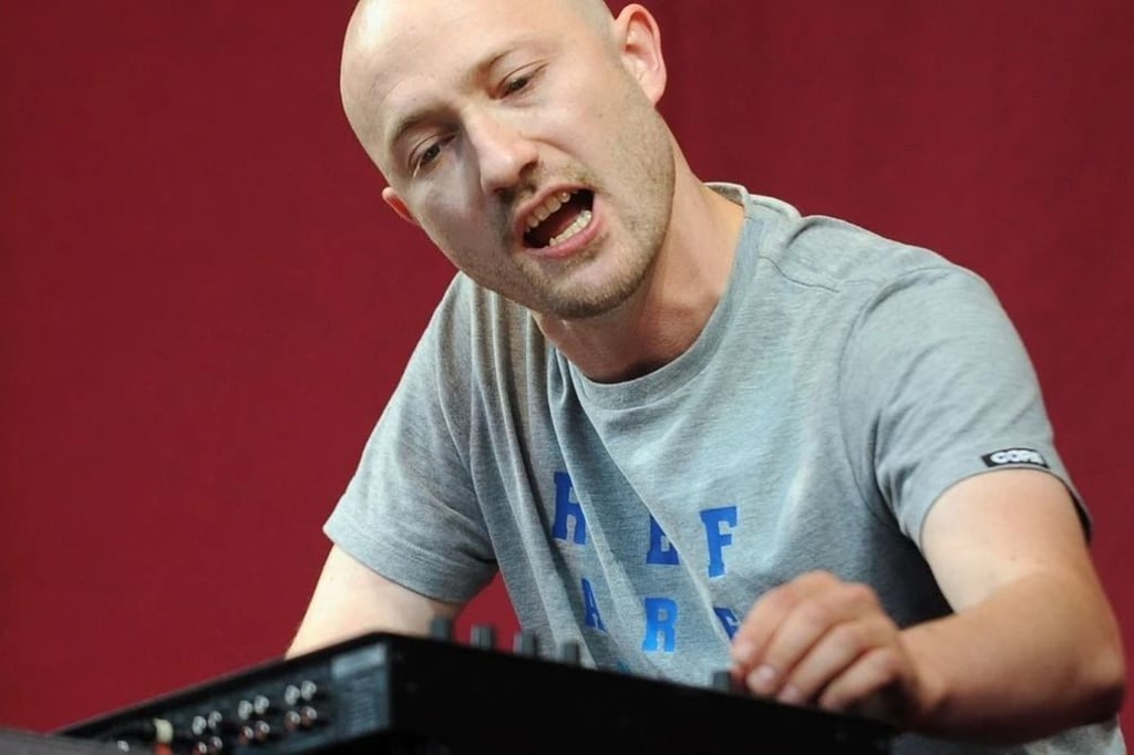 Paul Kalkbrenner lädt zum Rave vor dem Schloss