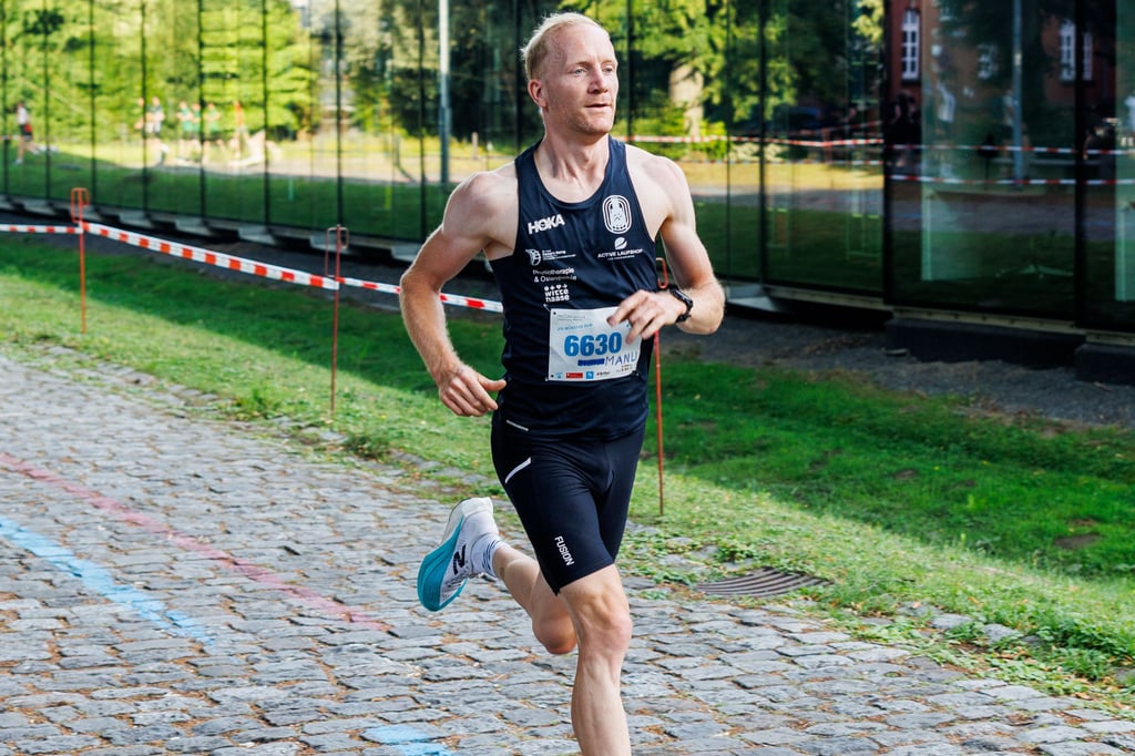 Als-Sp-tstarter-K-chenchef-Kruse-kocht-reihenweise-die-Konkurrenz-ab