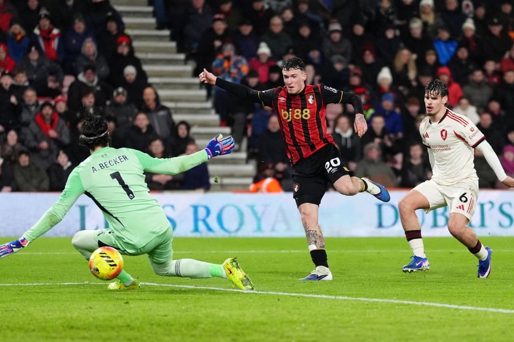 Liverpool-verliert-in-Nachspielzeit-Ex-Bayer-Profi-trifft