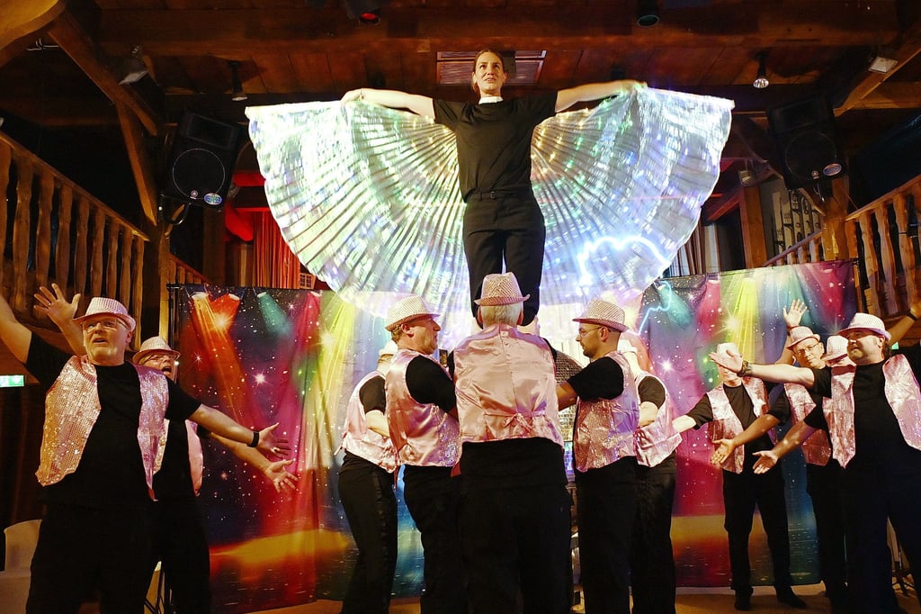 -Mit-Volldampf-durch-die-Nacht-bei-der-KG-P-ngelanton