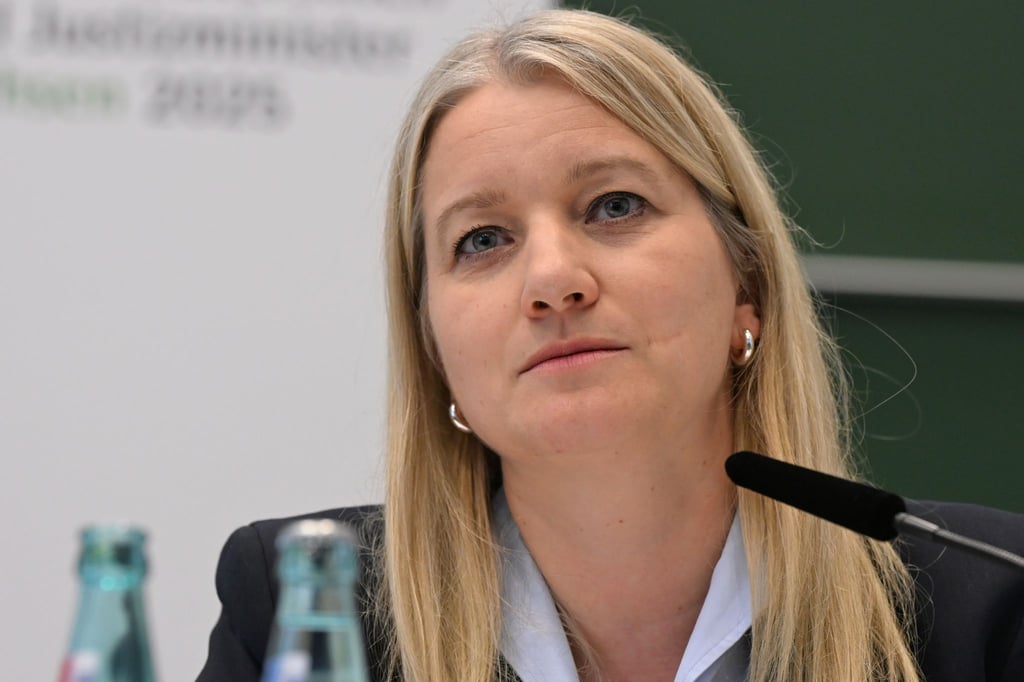 Justizminister-wollen-Gesetz-gegen-heimliche-Nacktaufnahmen