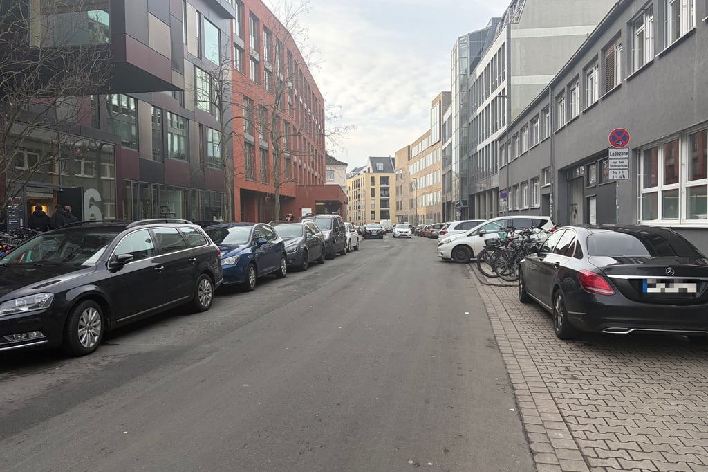 Deshalb gelten am Hafenweg künftig Halteverbote