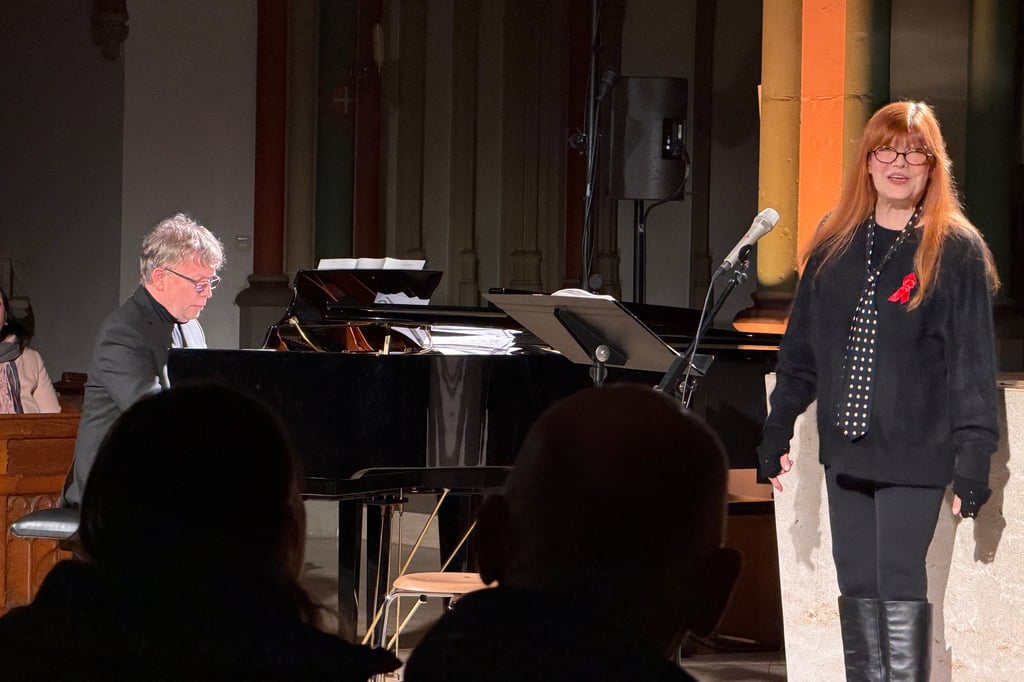 Ein Abend voller Poesie, Sehnsucht und sprachlicher Leichtigkeit