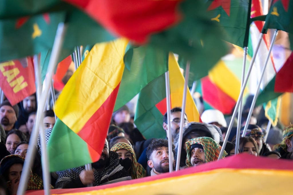 Tausende-zu-pro-kurdischer-Demo-in-Bonn-erwartet