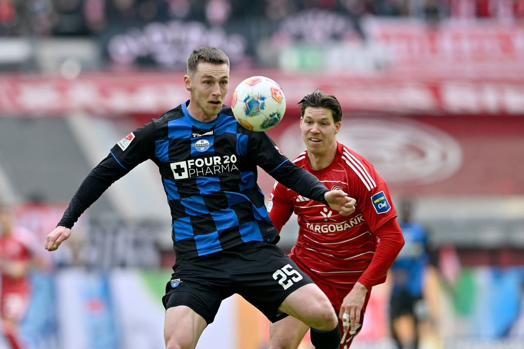 Paderborn-verpasst-Spitze-D-sseldorf-dreht-das-Spiel