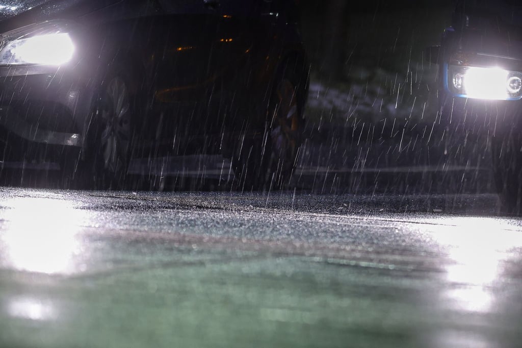 Glatte-Stra-en-am-Warnstreiktag-in-NRW