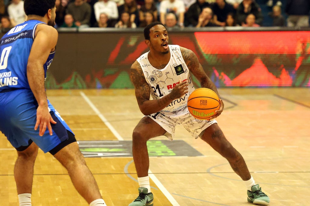 Baskets-Schock-Neuzugang-Taylor-vorerst-raus-neuer-Guard-im-Anflug