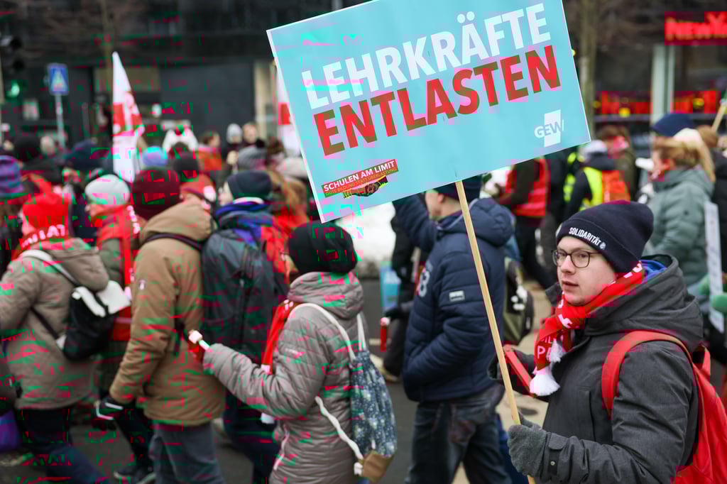 Unterrichtsausfall? Donnerstag streiken auch Lehrer