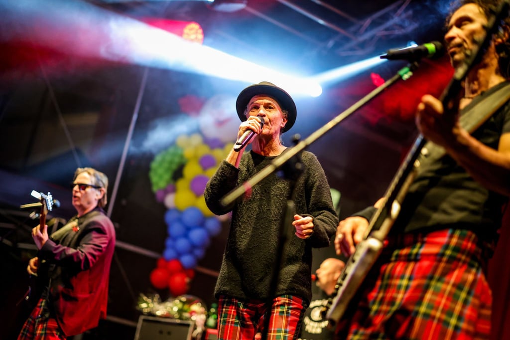 Partyschlager-und-Klassiker-Die-Hits-an-Karneval