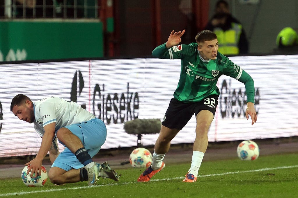 Bergab-seit-Bielefeld-Preu-en-in-der-Abstiegszone-statt-im-Mittelfeld