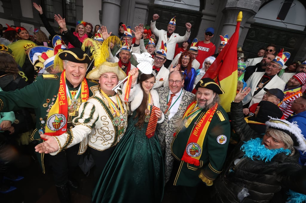 🥳 Karnevals-Ticker für den Kreis Paderborn: Rathäuser sind jetzt in Frauenhand