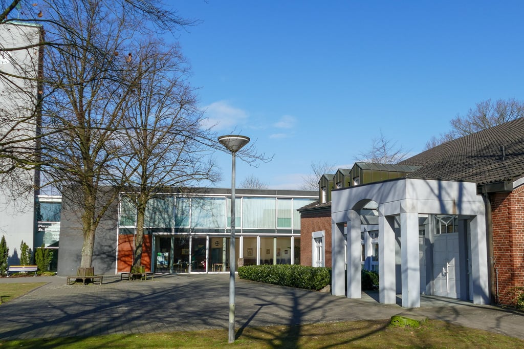 Zwischenlösung für die St.-Bernhard-Kirche: Freikirche zieht mit ein