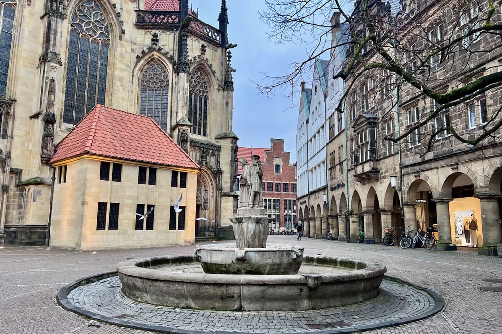 Blindgänger-Verdacht direkt neben der Lambertikirche