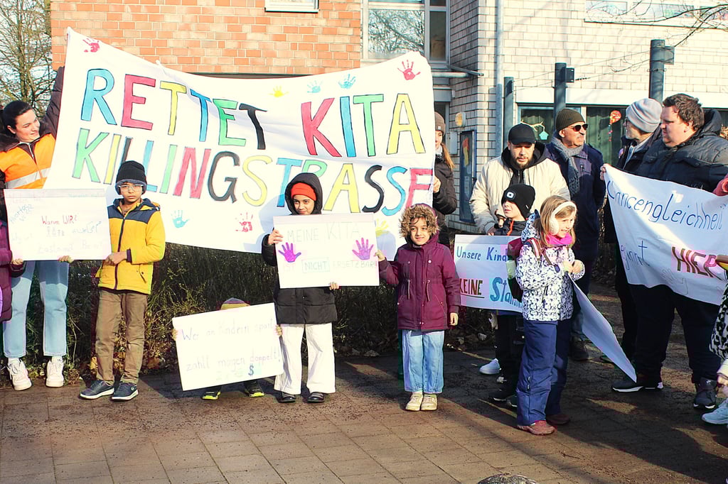 Kita-Krise: Mahnwache für Rettung der Kita Killingstraße
