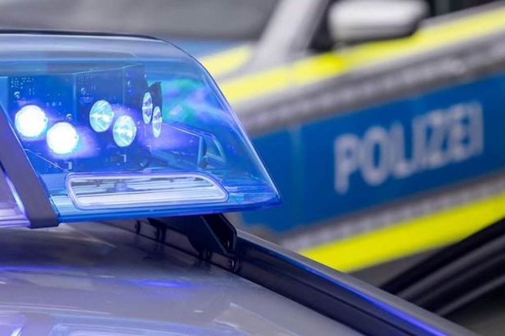 Lkw fährt gegen Hauswand – 34-Jähriger schwer verletzt