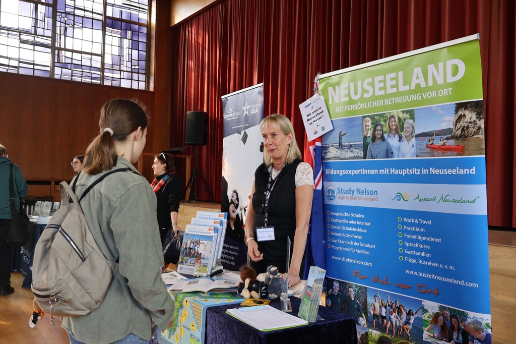 Jugendbildungsmesse für internationalen Austausch