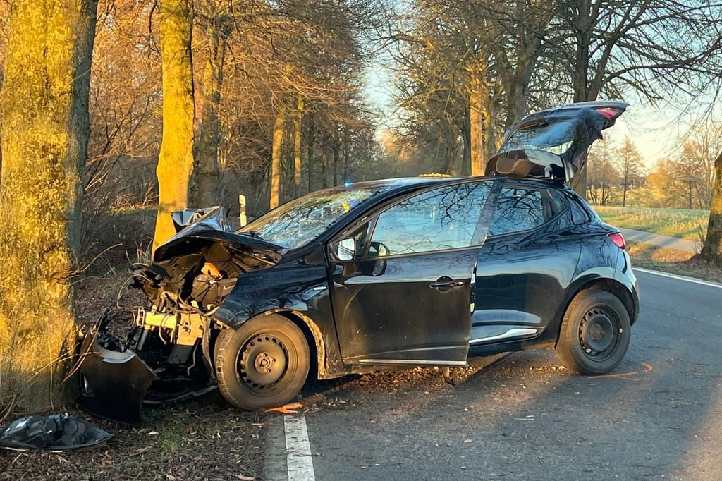Drei Verletzte bei Unfall in Herford