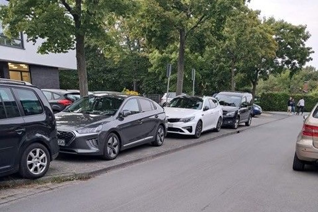 Anwohner wollen Elterntaxis aus ihren Straßen verbannen